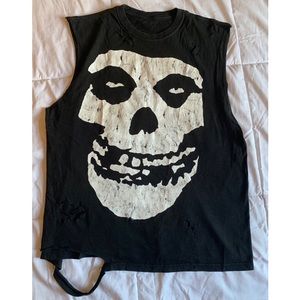 MISFITS Distressed Muscle Tee